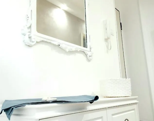 Casa Cornice Διαμέρισμα Arma di Taggia